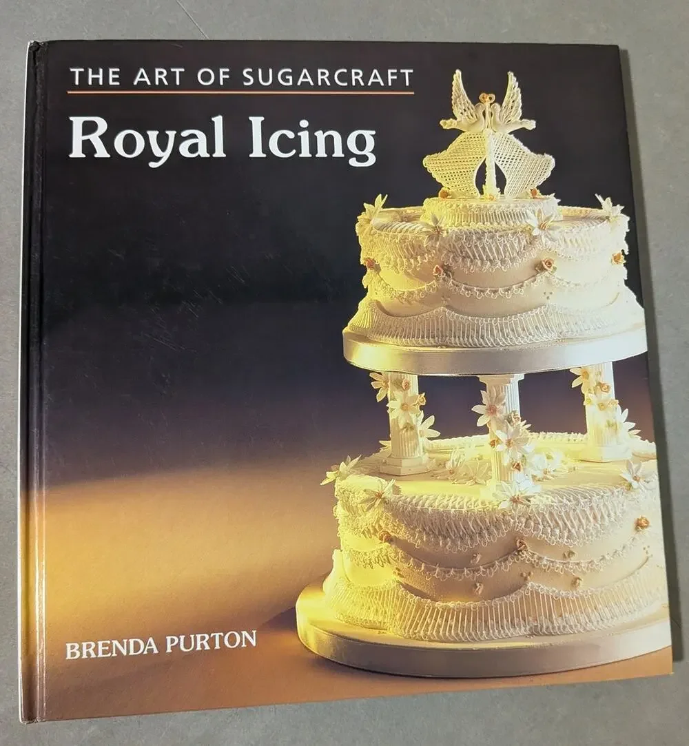 The Art of Sugarcraft: Royal Icing Hardcover Book – Brenda Purton (1996)